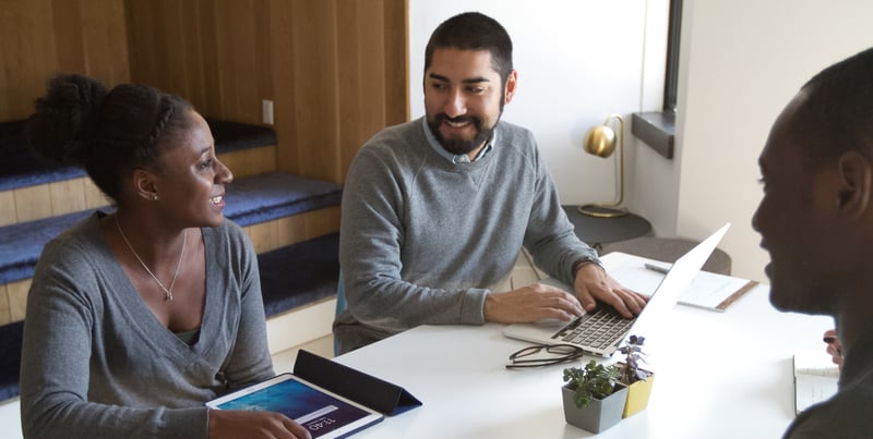 Fixed Price or Hourly? Structuring Your Project Contract